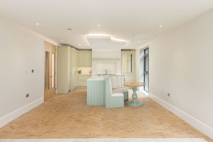 Photo 17- click for photo gallery